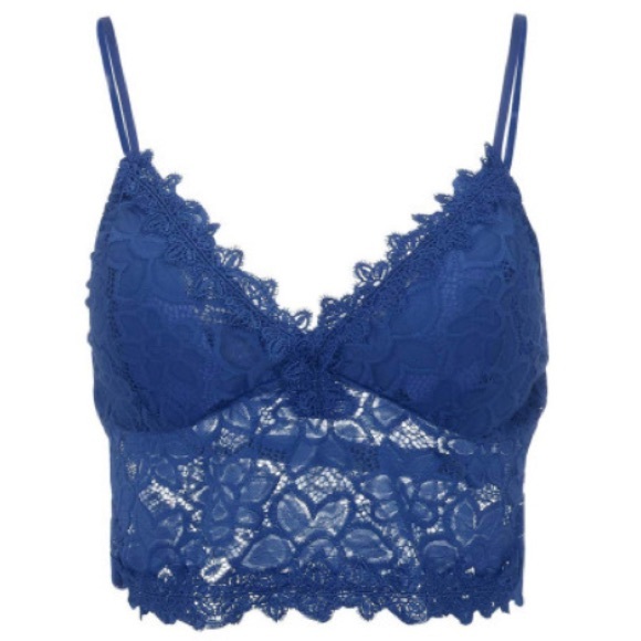 Lace Bralette Crop Top - Picture 2 of 4